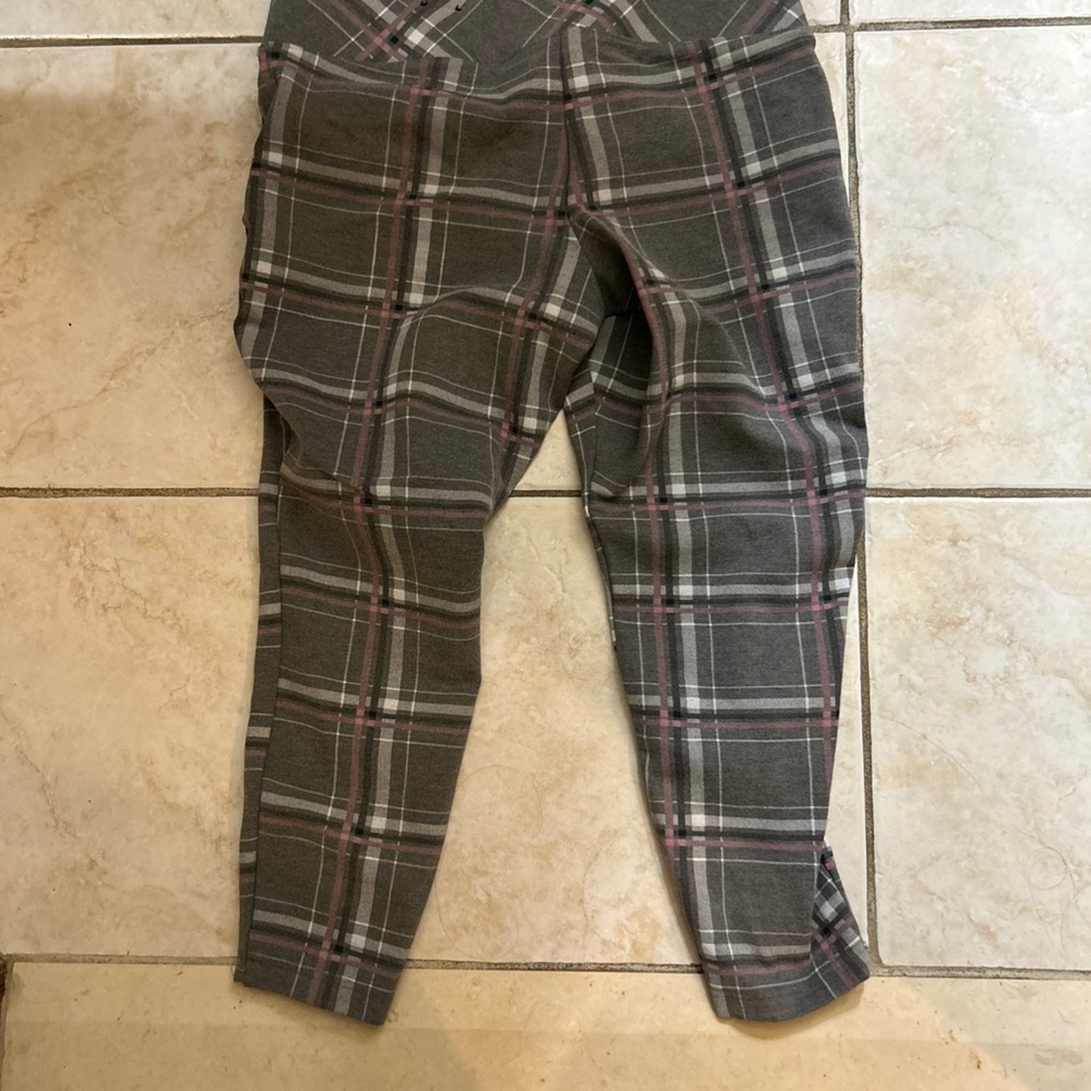 Torrid pixie pants sz oo sz 10 plaid gray pink - Picture 4 of 4
